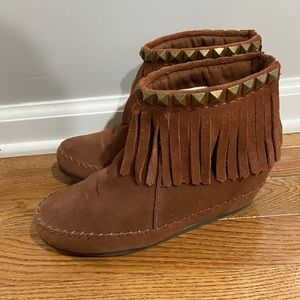 Suede Fringe Ankle boots with hidden heals